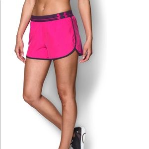 UNDER ARMOUR- PINK SHORT